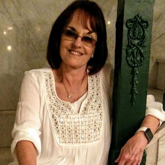 Meet your Posher, Joy - Picture 1 of 1